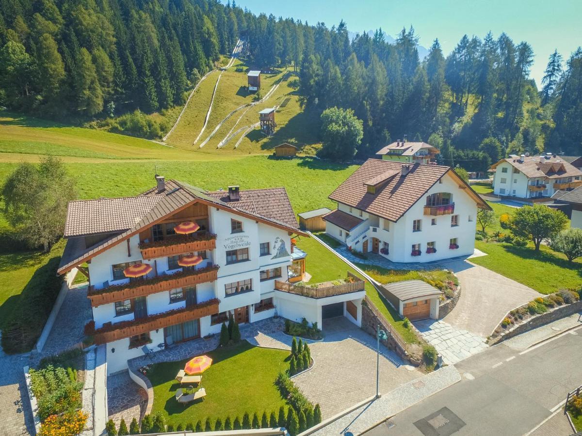 Ferienwohnung Haus Zur Vogelweide App 1 Toblach Exterior foto