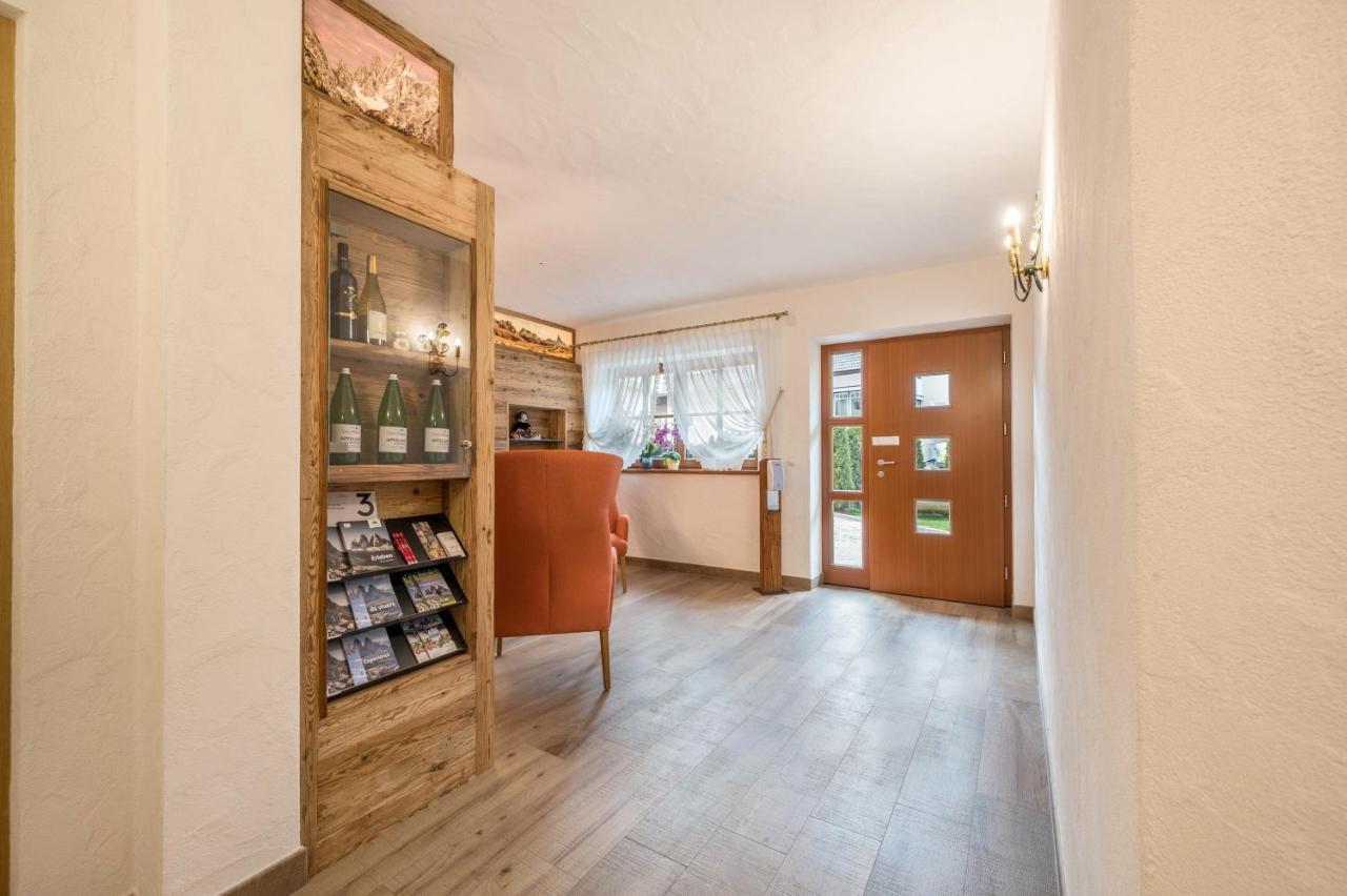 Ferienwohnung Haus Zur Vogelweide App 1 Toblach Exterior foto